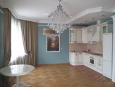 Продается 2-комнатная квартира ул.Комарова